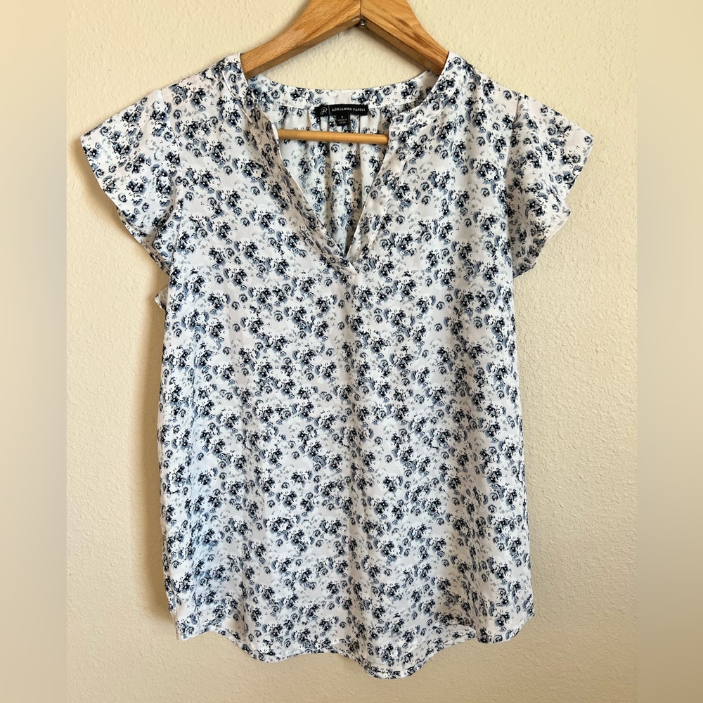 Adrianna Papell Flutter Sleeve Floral Women’s Top Size Small